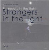 [BALET] STRANGERS IN THE LIGHT - Catherine Balet